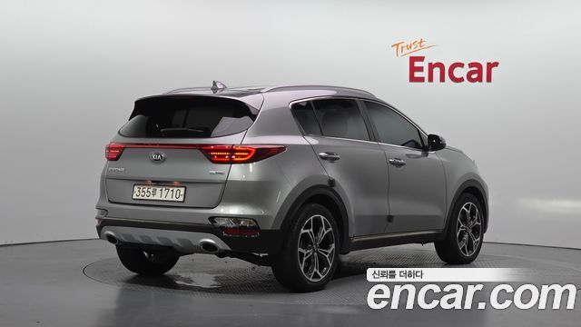 Kia Sportage 2019 — photo 2