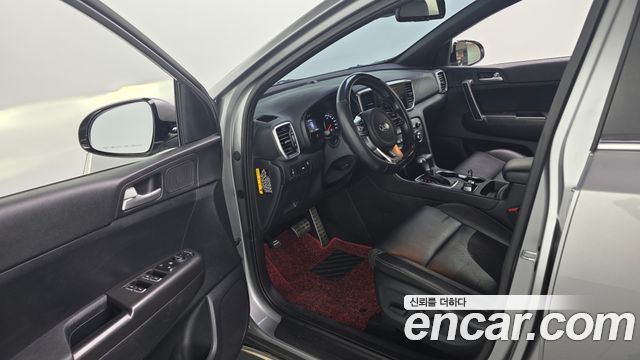 Kia Sportage 2019 — photo 13