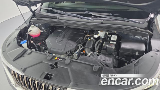 Kia Canival 2022 — photo 6