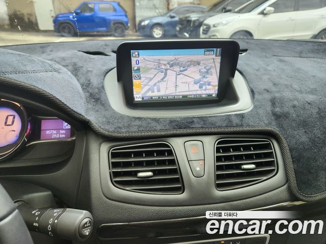 Renault Korea SM3 2013 — photo 9