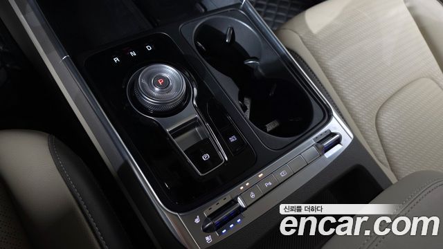 Kia Canival 2025 — photo 12