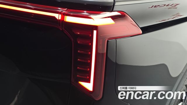 Kia Canival 2025 — photo 9