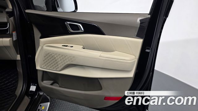 Kia Canival 2025 — photo 14
