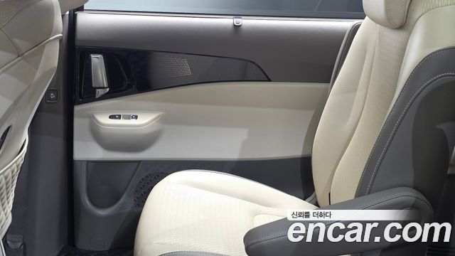 Kia Canival 2025 — photo 15