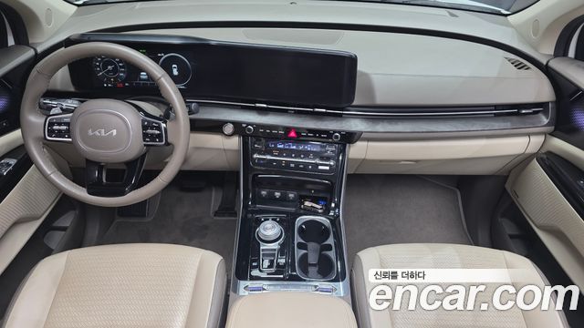 Kia Canival 2023 — photo 7