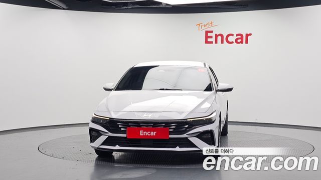 Hyundai AVANTE 2024 — photo 3