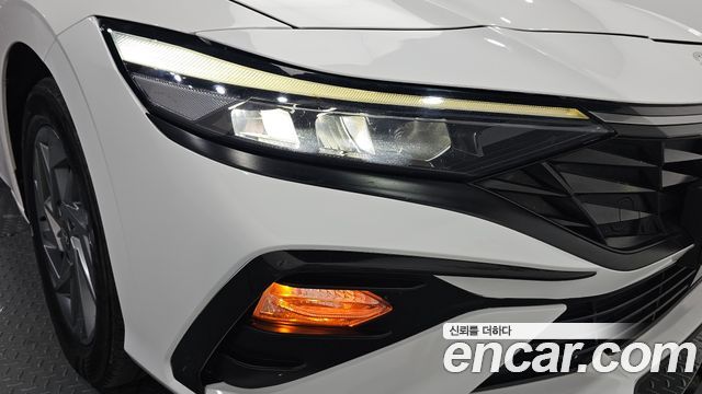Hyundai AVANTE 2024 — photo 8