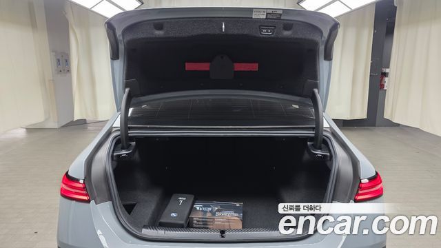 BMW 5-Series 2024 — photo 25