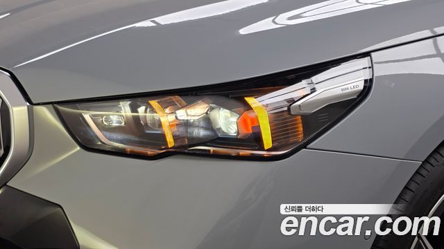 BMW 5-Series 2024 — photo 8