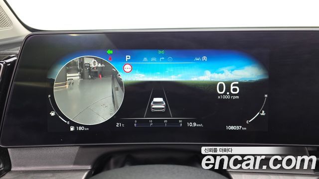 Kia Sportage 2022 — photo 11