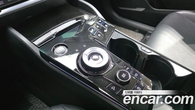 Kia Sportage 2022 — photo 12