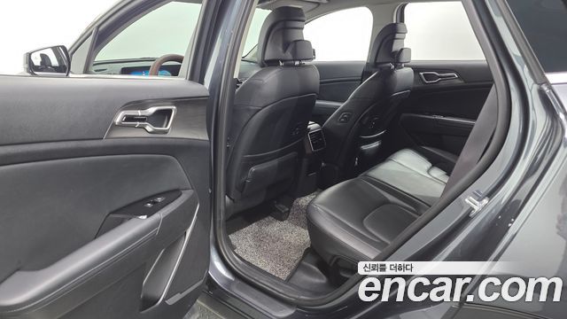 Kia Sportage 2022 — photo 18
