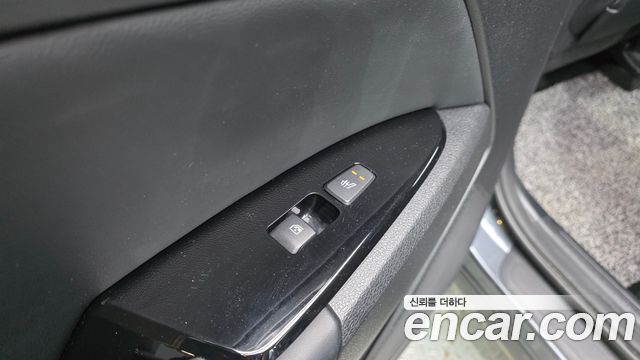Kia Sportage 2022 — photo 30