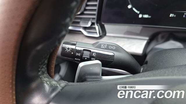 Kia Sportage 2022 — photo 35