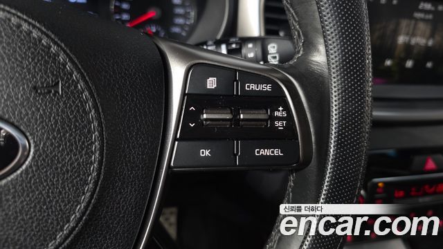 Kia Sorento 2018 — photo 23