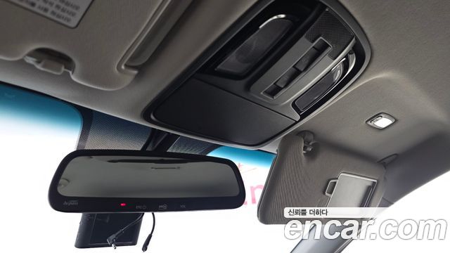 Kia Sorento 2018 — photo 27