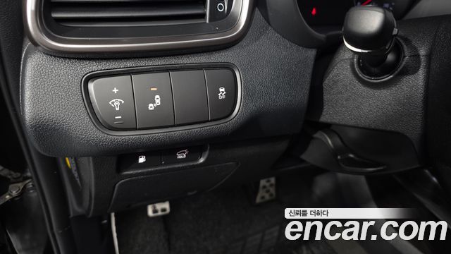 Kia Sorento 2018 — photo 28