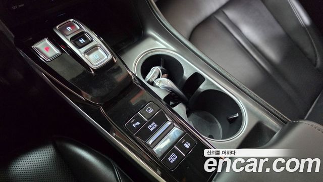 Hyundai Sonata 2022 — photo 9