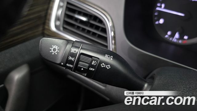 Hyundai Sonata 2016 — photo 26