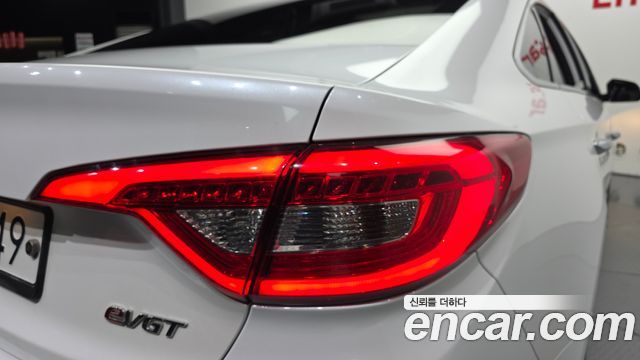 Hyundai Sonata 2016 — photo 9