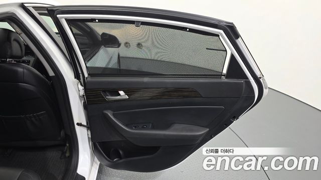 Hyundai Sonata 2016 — photo 15