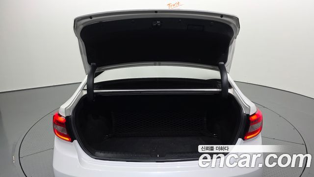 Hyundai Sonata 2016 — photo 32