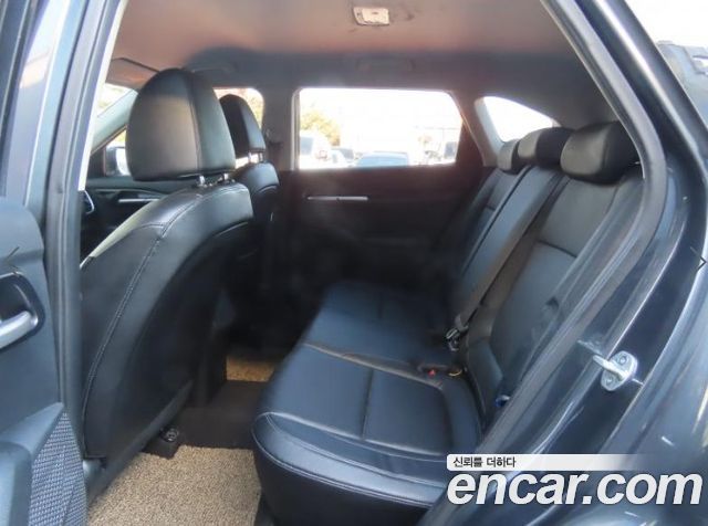 Kia Seltos 2022 — photo 6