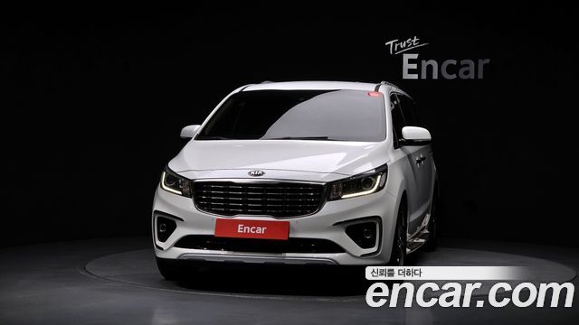 Kia Canival 2019 — photo 3