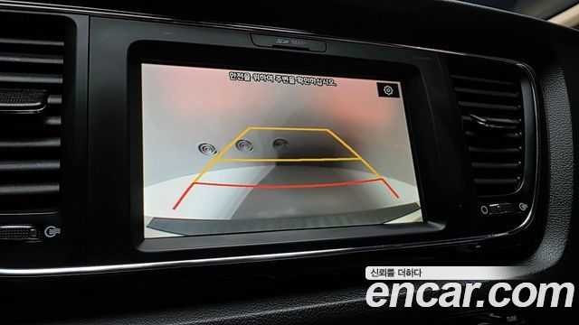 Kia Canival 2019 — photo 21
