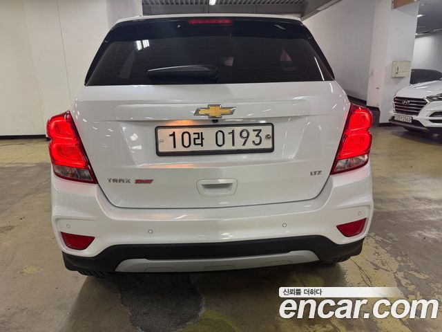 Chevrolet Korea Trax 2017 — photo 4