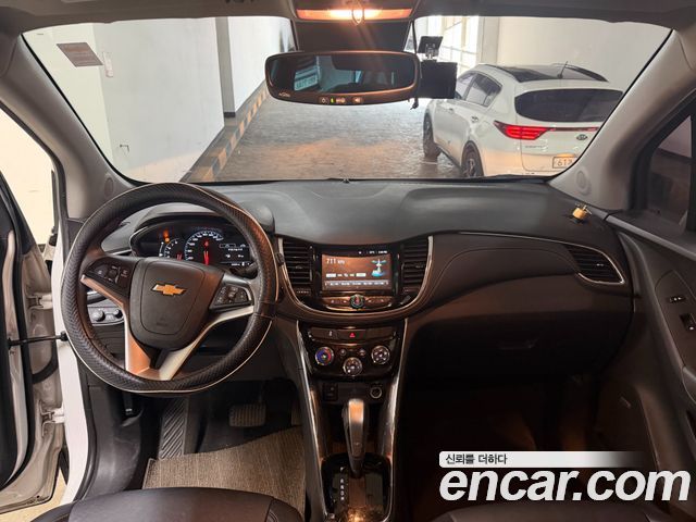 Chevrolet Korea Trax 2017 — photo 8