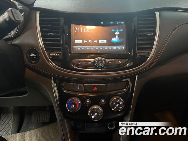 Chevrolet Korea Trax 2017 — photo 11