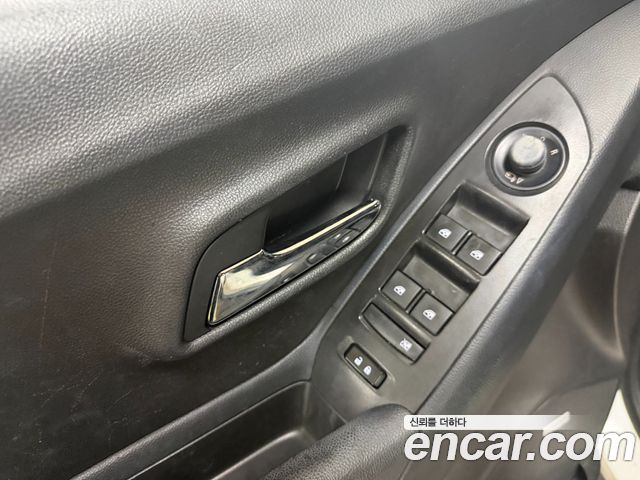 Chevrolet Korea Trax 2017 — photo 15