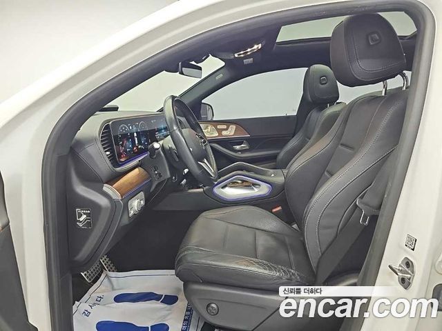 Mercedes-Benz GLE-Class 2021 — photo 11