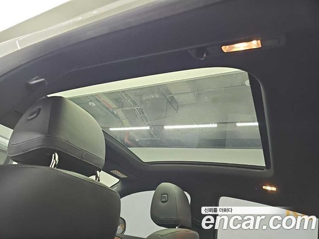 Mercedes-Benz GLE-Class 2021 — photo 14