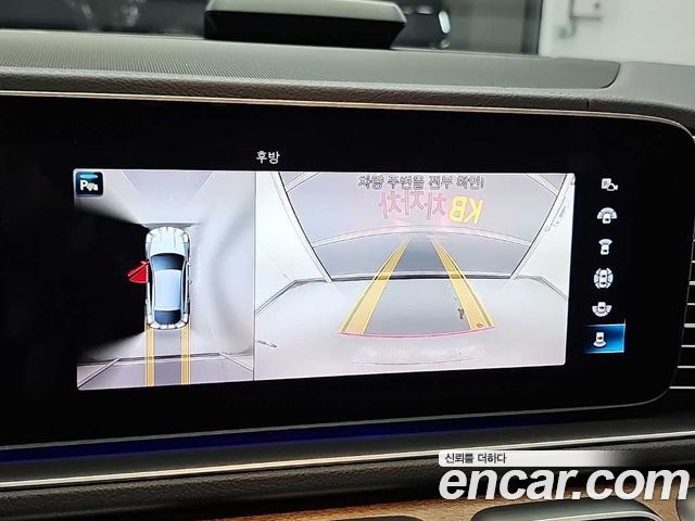 Mercedes-Benz GLE-Class 2021 — photo 16