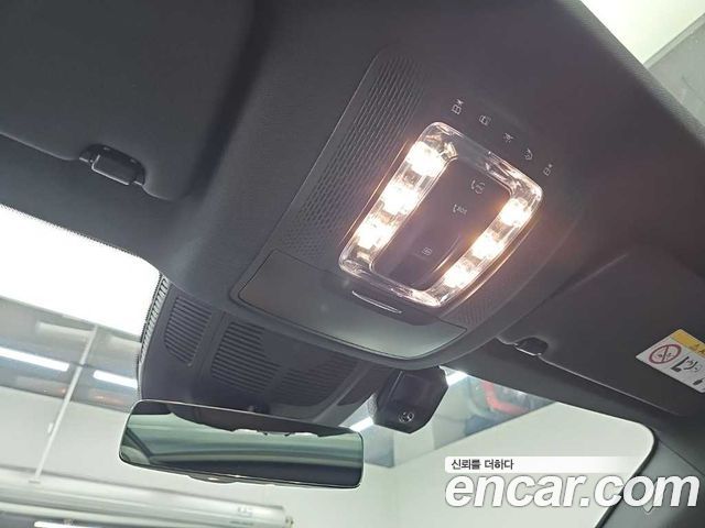 Mercedes-Benz GLE-Class 2021 — photo 18