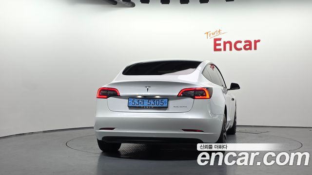 Tesla Model 3 2022 — photo 4