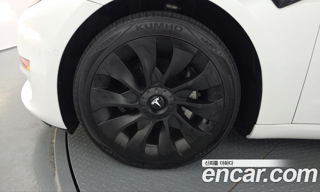Tesla Model 3 2022 — photo 5