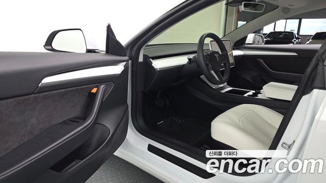 Tesla Model 3 2022 — photo 13