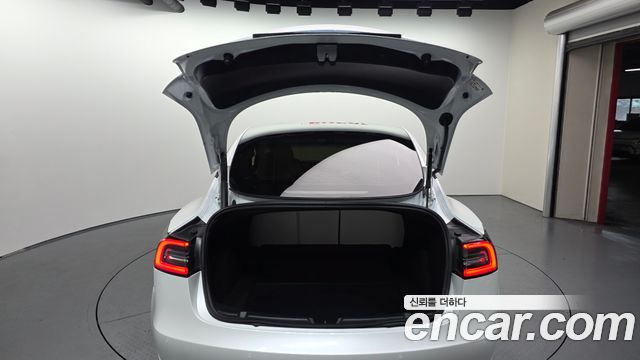 Tesla Model 3 2022 — photo 26