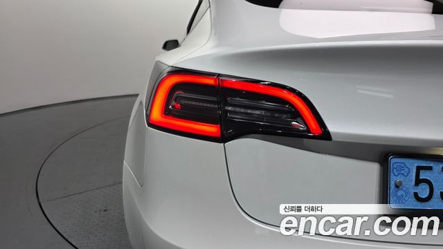 Tesla Model 3 2022 — photo 9