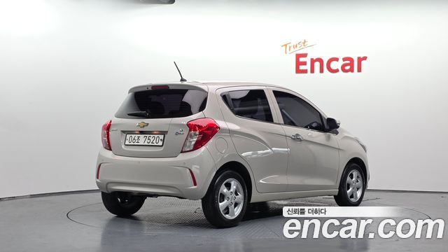 Chevrolet Korea Spark 2018 — photo 2