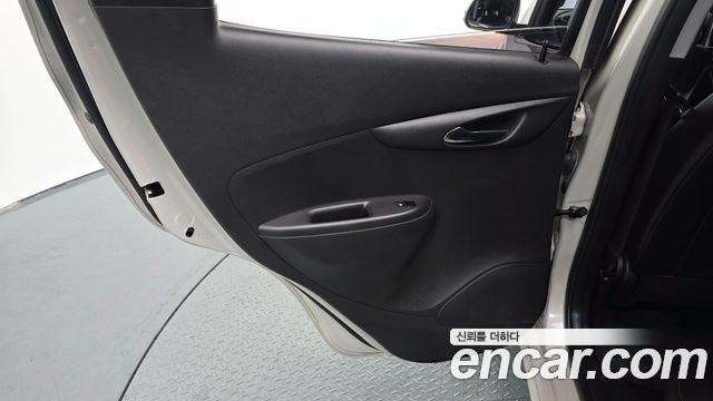 Chevrolet Korea Spark 2018 — photo 15