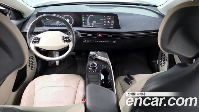 Kia EV6 2022 — photo 10