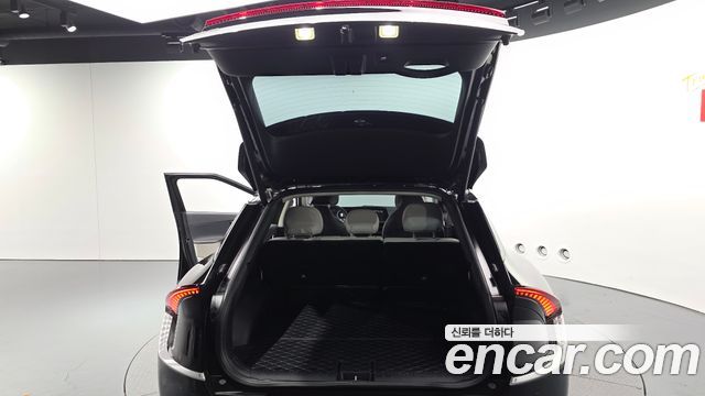 Kia EV6 2022 — photo 25