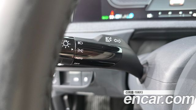 Kia EV6 2022 — photo 30