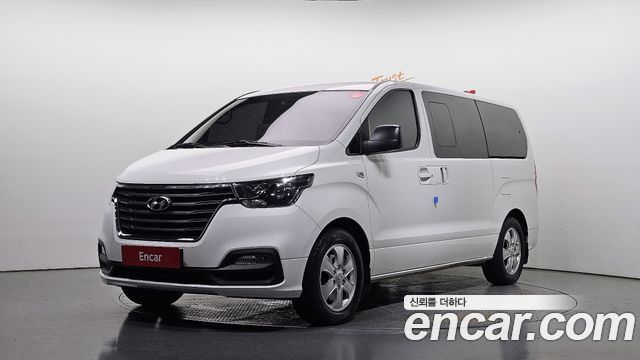 Hyundai Starex 2020 — photo 1
