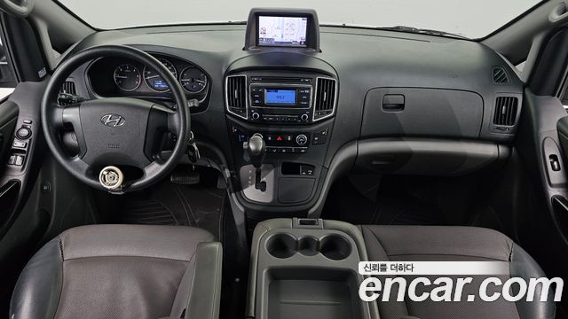 Hyundai Starex 2020 — photo 10