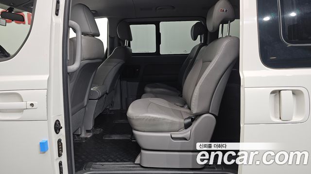 Hyundai Starex 2020 — photo 18